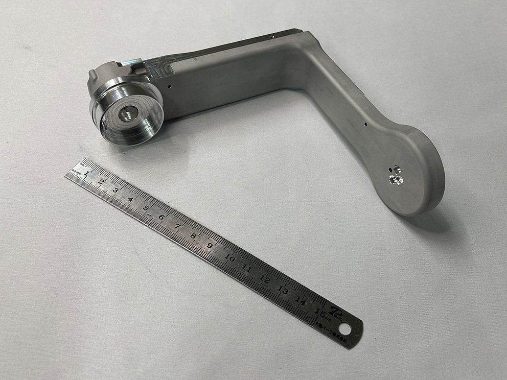 ロボット向け ハウジング部品(140×40×40)|鋳物のイロハ Casting Navi