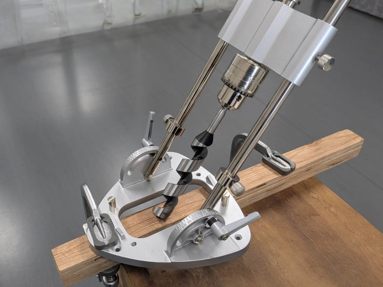 ドリルスタンド